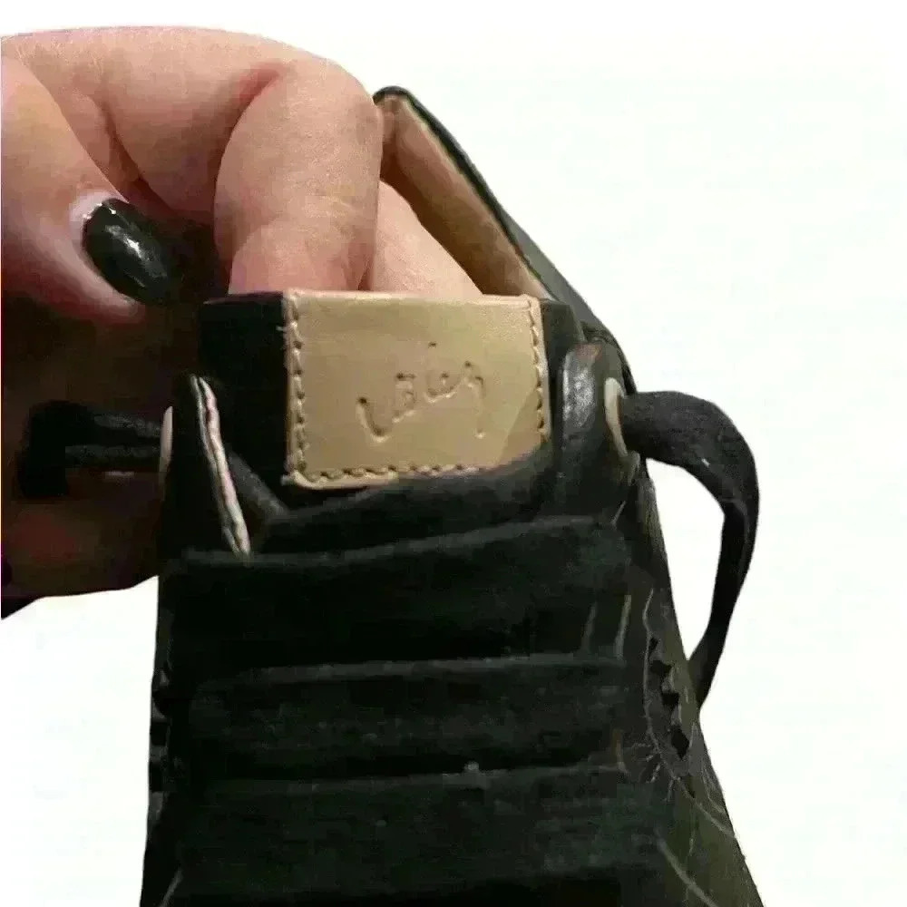 Reebok Velez Quality RARE Sz 36 or 5.5 Black with Tan accents - Picture 6 of 8
